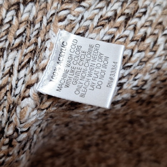 CURRANTS KNIT ACRYLIC SWEATER SIZE MEDIUM - Picture 5 of 6